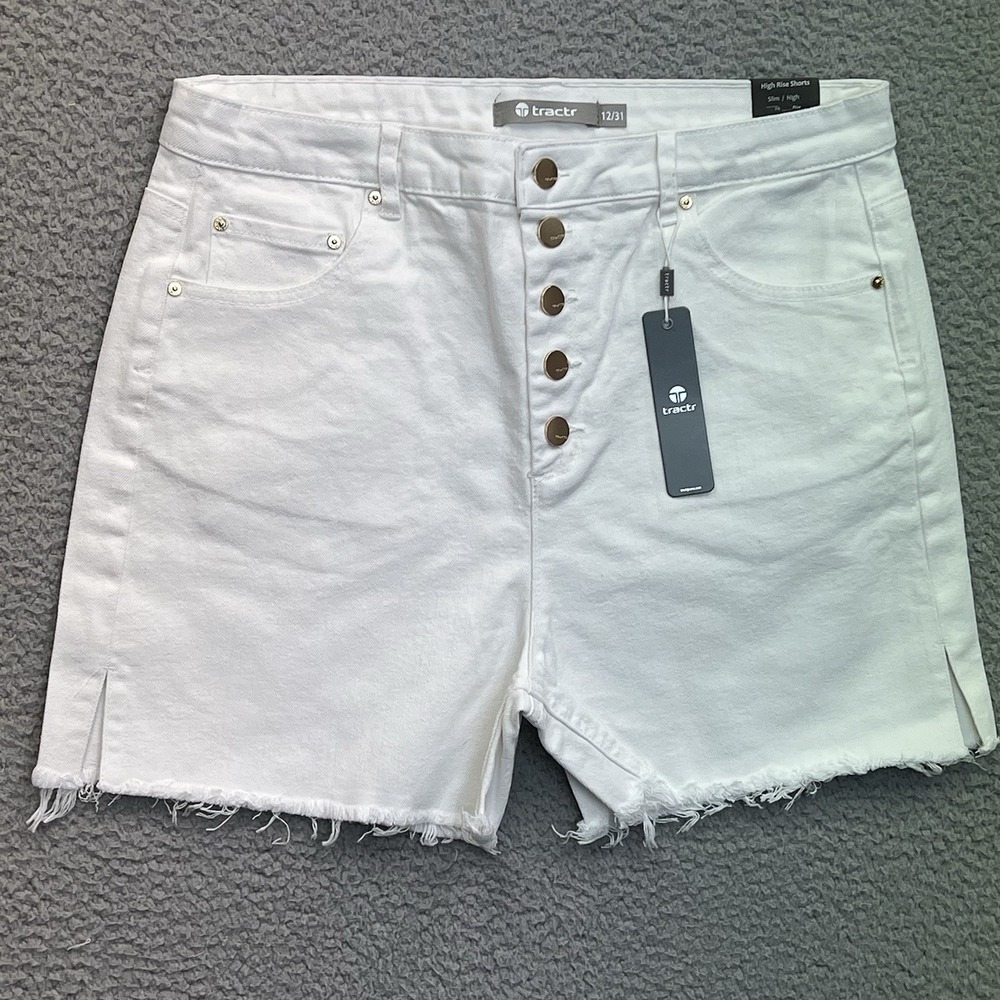 Tractr Denim Shorts Women's‎ White High Rise Shorts 5 Button Front Slim 10/30